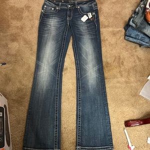 NWT Miss Me jeans size 28 inseam 35 blue with bling and design boot cut
